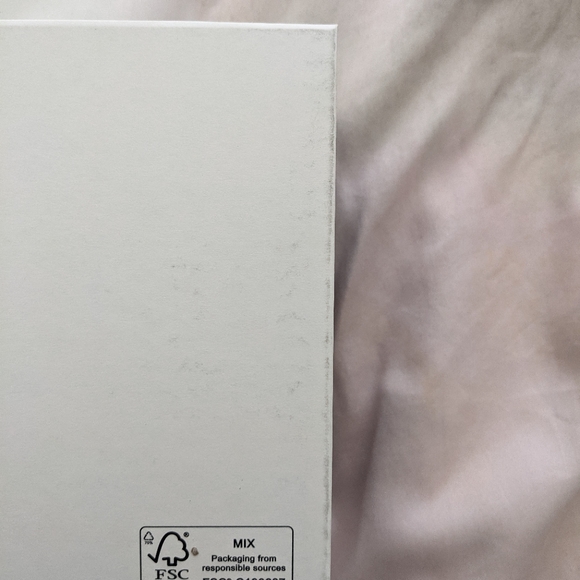 24S Gift Box - Picture 6 of 8